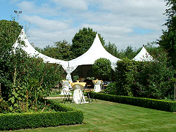 Luxe tenten in de tuin
